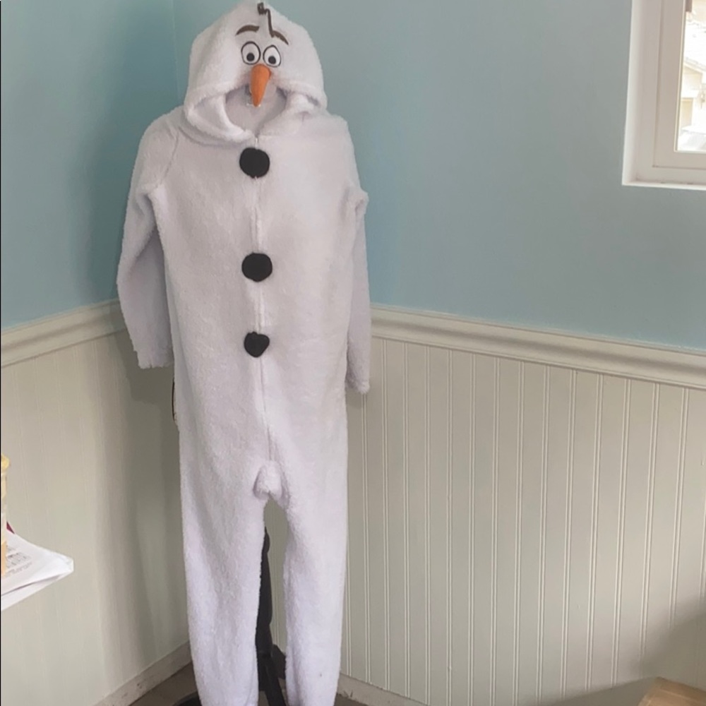 OLAF onesie size Youth Large Excellent condition